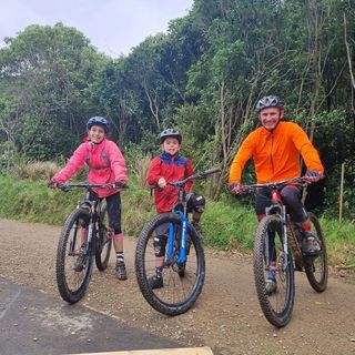 MTB Coaching with most of the Silversky Cycle Gear Team