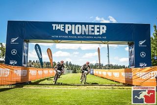 Pioneer 2019 _ Team Silversky Cycle after the Queen Stage
