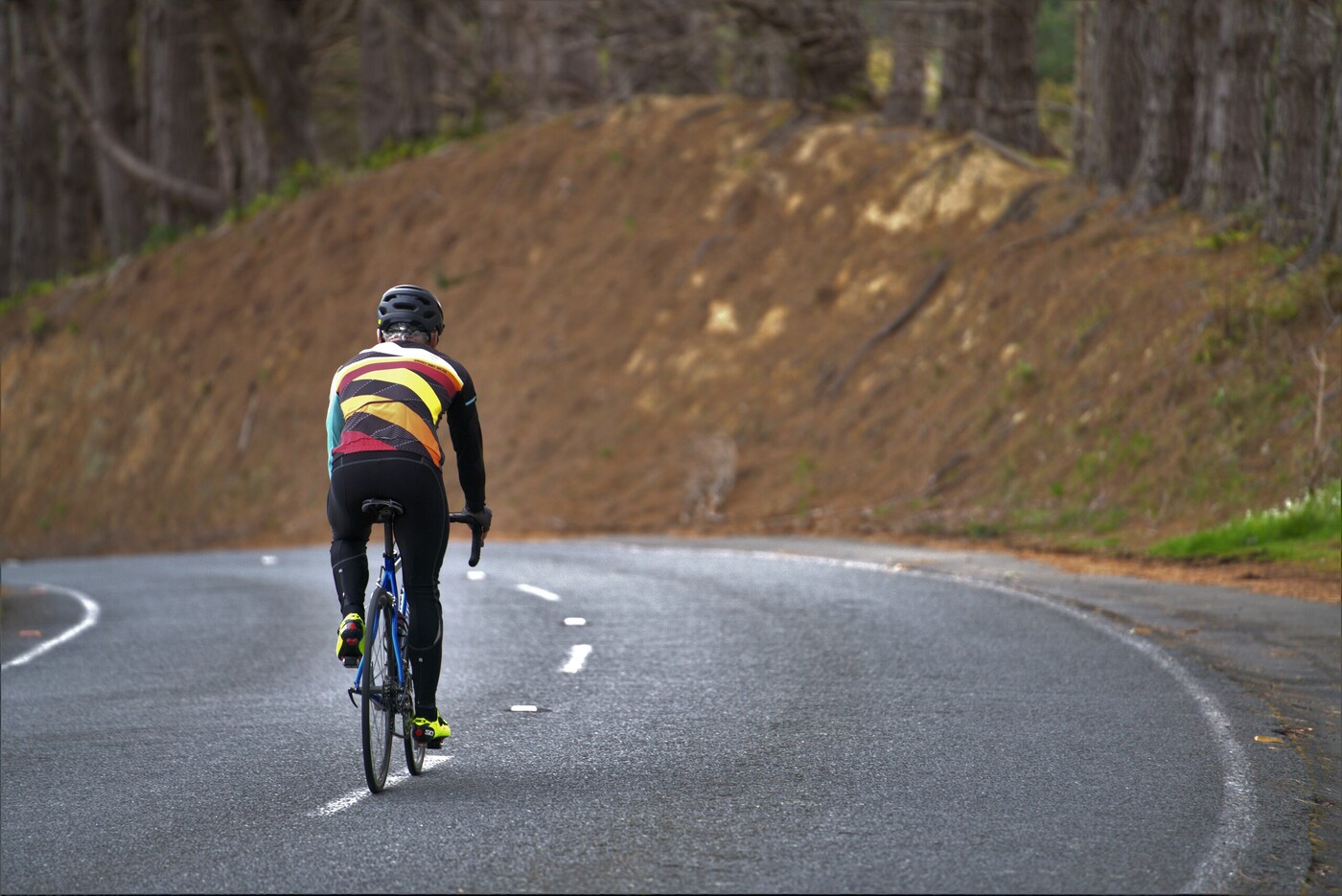 Cyclist in Silversky cycle gear riding on the road