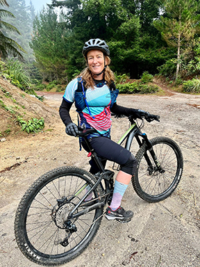 Peak Flow Trail Jersey on the Rotorua Trails